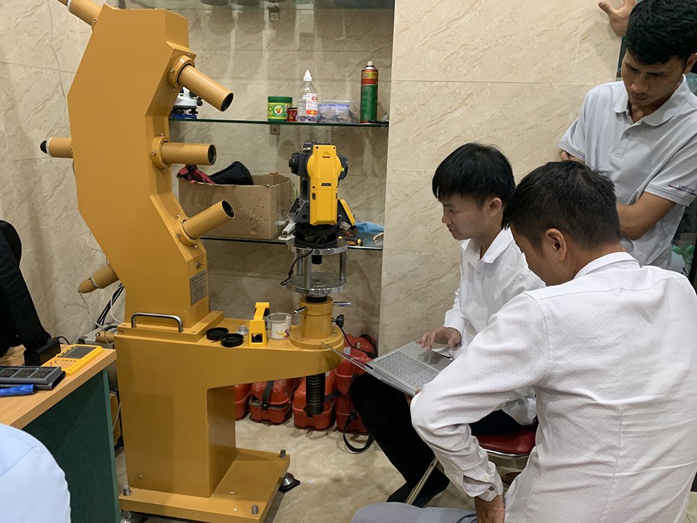 Hiệu chỉnh máy thủy bình